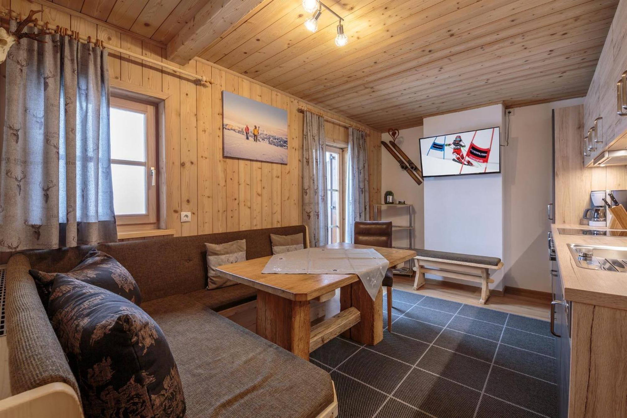 Appartements Gruenholz Itter Exterior photo